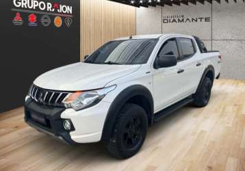 MITSUBISHI L200 TRITON