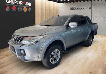 MITSUBISHI L200 TRITON