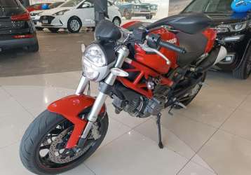 DUCATI MONSTER