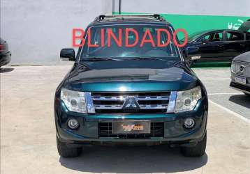 MITSUBISHI PAJERO FULL