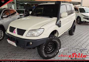 MITSUBISHI PAJERO TR4