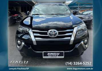 TOYOTA HILUX SW4