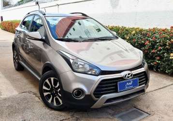 HYUNDAI HB20X