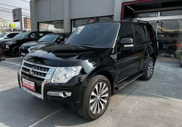 MITSUBISHI PAJERO FULL