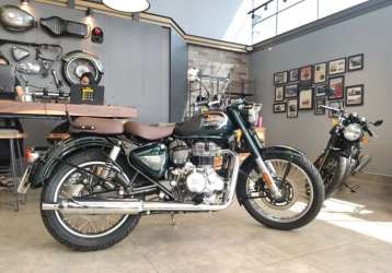 ROYAL ENFIELD CLASSIC