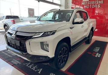 MITSUBISHI L200 TRITON