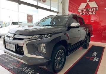 MITSUBISHI L200 TRITON