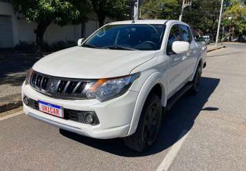 MITSUBISHI L200 TRITON