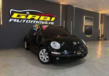 VOLKSWAGEN NEW BEETLE