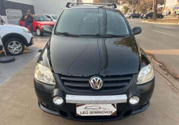 VOLKSWAGEN CROSSFOX