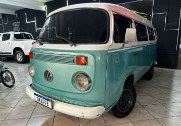 VOLKSWAGEN KOMBI