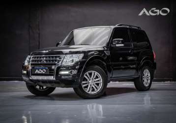 MITSUBISHI PAJERO FULL