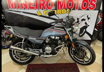 HONDA CB