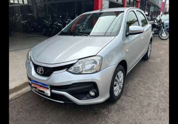 TOYOTA ETIOS