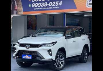 TOYOTA HILUX SW4