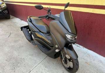 YAMAHA NMAX