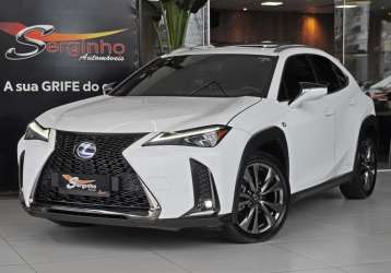 LEXUS UX 250H