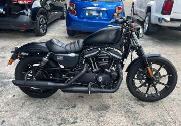 HARLEY-DAVIDSON XL