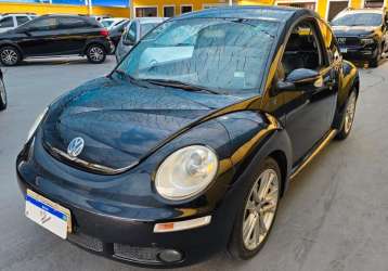 VOLKSWAGEN NEW BEETLE