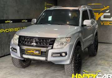 MITSUBISHI PAJERO FULL