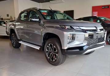 MITSUBISHI L200 TRITON