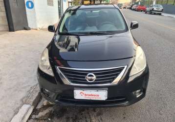 NISSAN VERSA