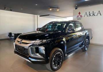 MITSUBISHI L200 TRITON