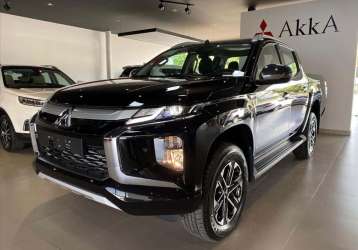 MITSUBISHI L200 TRITON