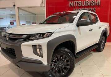 MITSUBISHI L200 TRITON