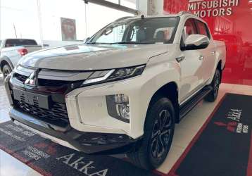 MITSUBISHI L200 TRITON