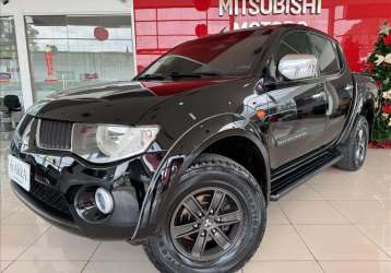 MITSUBISHI L200 TRITON