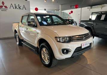 MITSUBISHI L200 TRITON