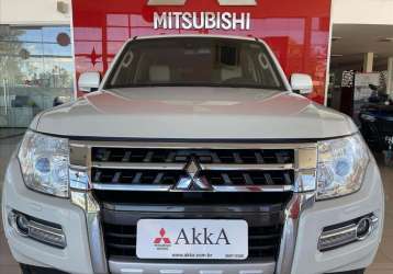 MITSUBISHI PAJERO FULL