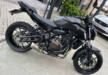 YAMAHA MT-07