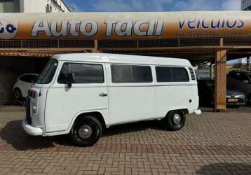 VOLKSWAGEN KOMBI