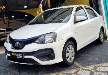 TOYOTA ETIOS