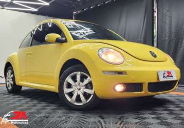 VOLKSWAGEN NEW BEETLE