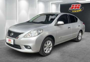 NISSAN VERSA