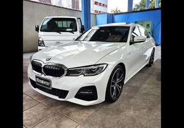 BMW 330i