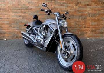 HARLEY-DAVIDSON V-ROD