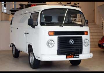 VOLKSWAGEN KOMBI