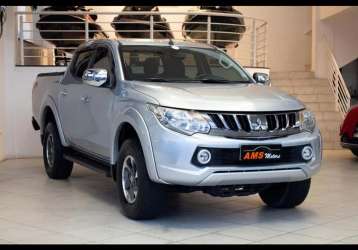 MITSUBISHI L200 TRITON