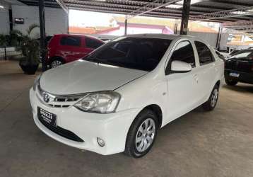 TOYOTA ETIOS