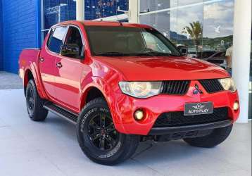 MITSUBISHI L200 TRITON