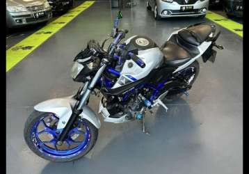 YAMAHA MT-03