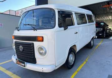 VOLKSWAGEN KOMBI