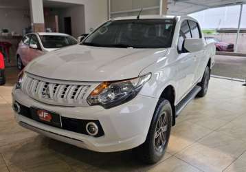 MITSUBISHI L200 TRITON