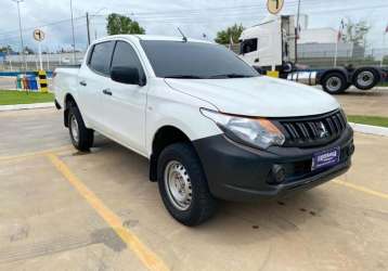 MITSUBISHI L200 TRITON