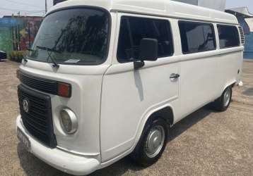 VOLKSWAGEN KOMBI