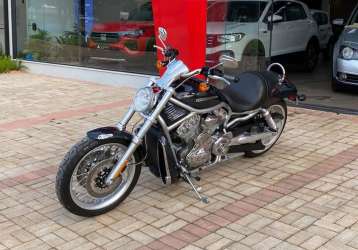 HARLEY-DAVIDSON V-ROD